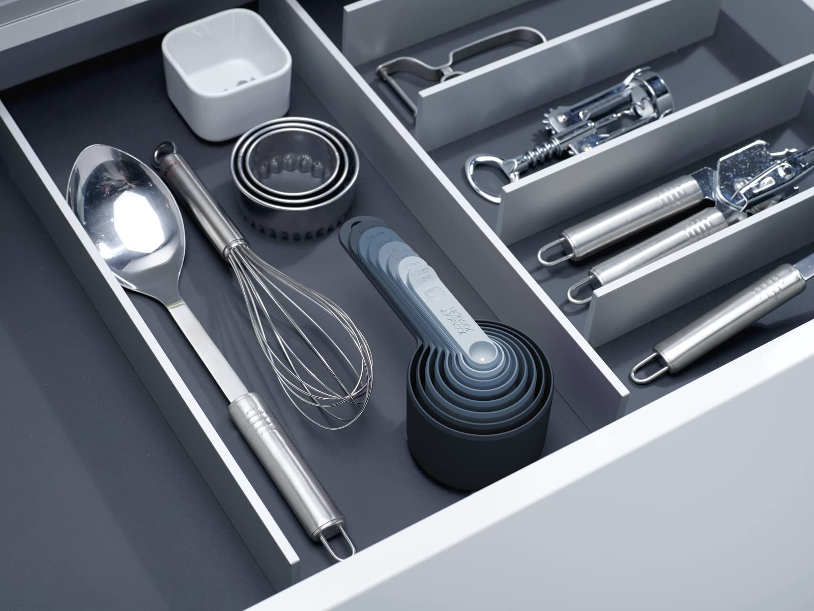 joseph-joseph-nestmeasure-nestma-8-teiliges-messbecher-set-platzsparend-zusammen image 5