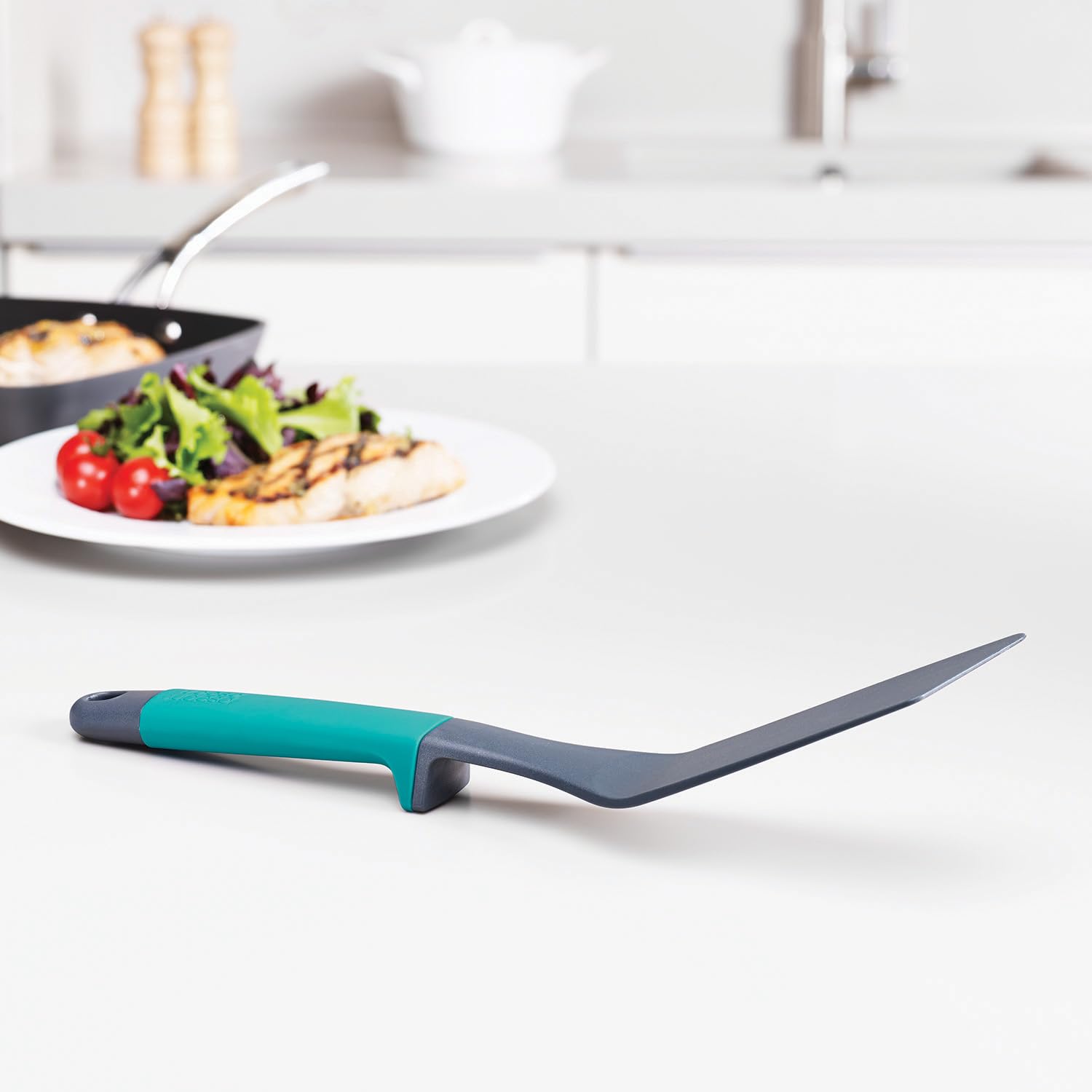 joseph-joseph-elevate-6-teiliges-utensilienset-mit-gewichteten-griffen-nylonk-pf image 7