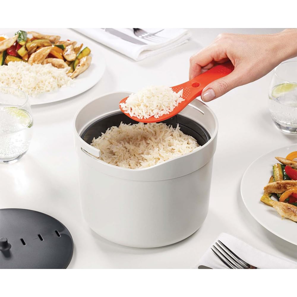 joseph-joseph-m-cuisine-mikrowellen-reis-und-getreidekocher-dampfgarer-2-liter-s image 2