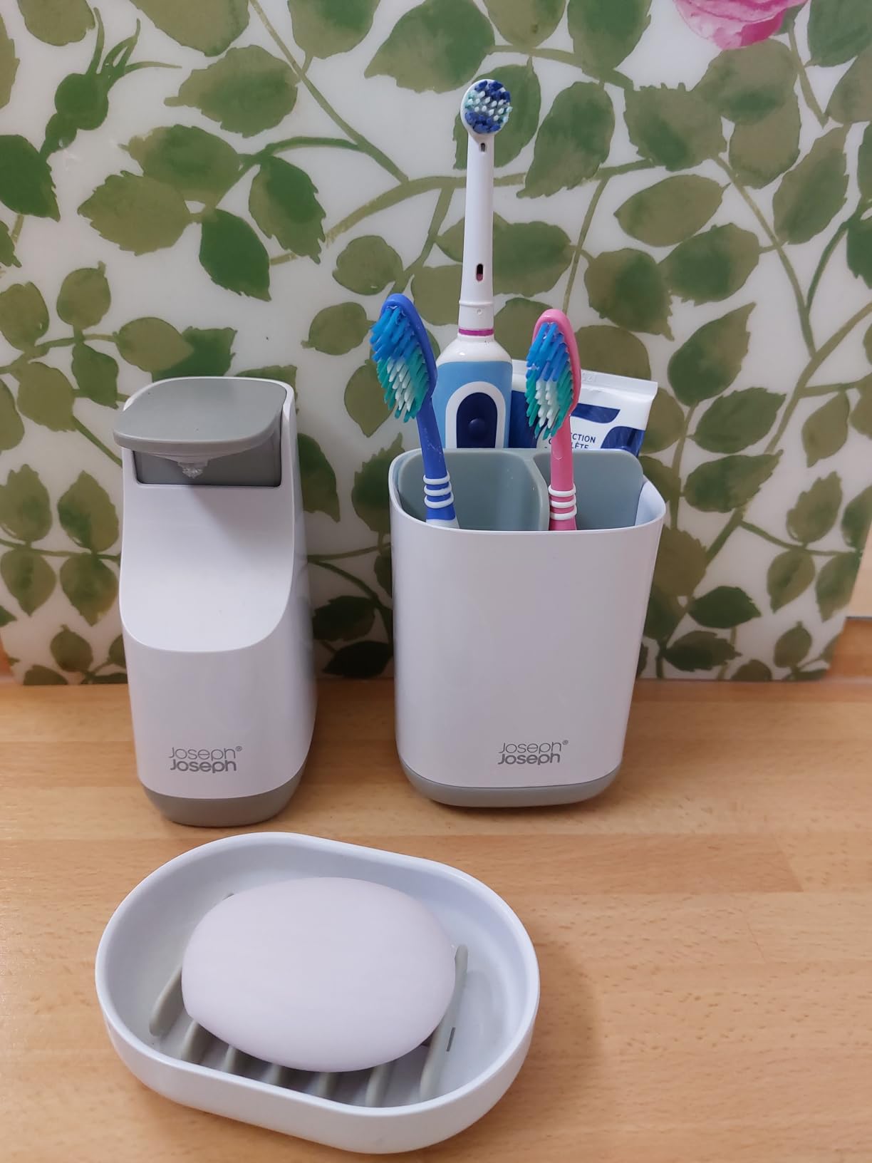 Design gewinnt, Pumpe mittelmäßig