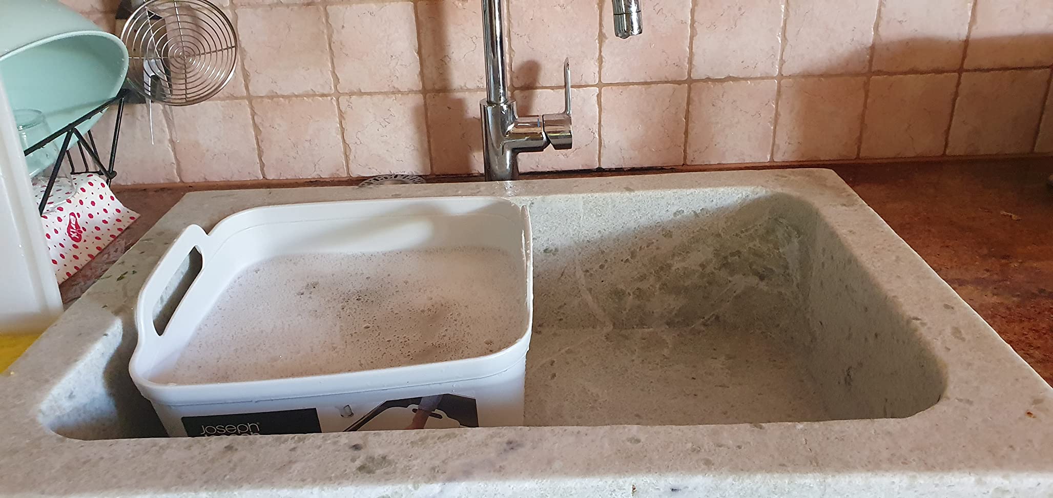 Nützlich, aber für den Preis gewöhnungsbedürftig