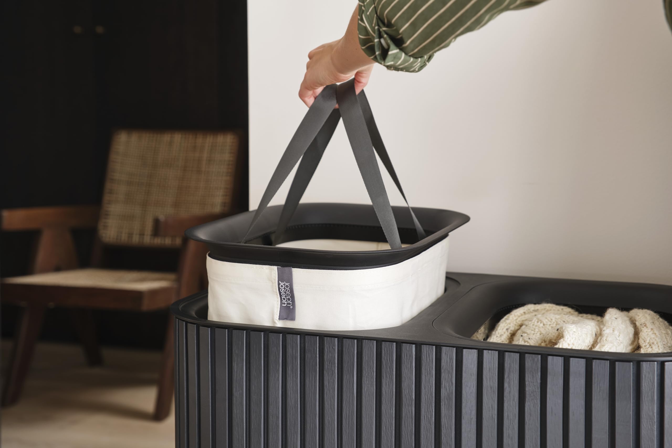 joseph-joseph-tota-luxe-90l-w-schekorb-schwarz-doppelter-w-schesammler-mit-2-f-c image 6