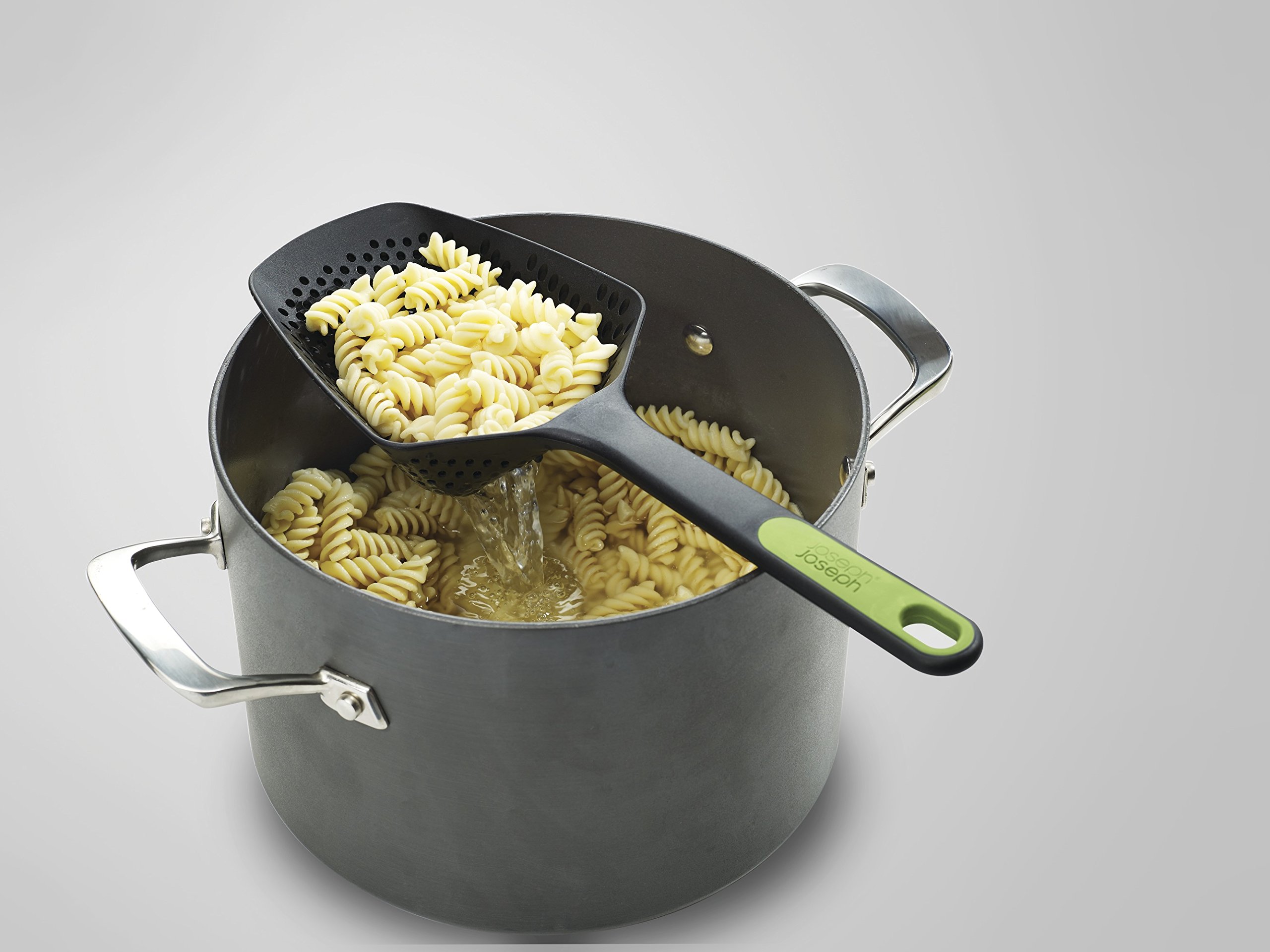 joseph-joseph-scoop-plus-siebl-ffel-gro-gr-n-abgie-en-sch-pfen-und-servieren-hit image 5